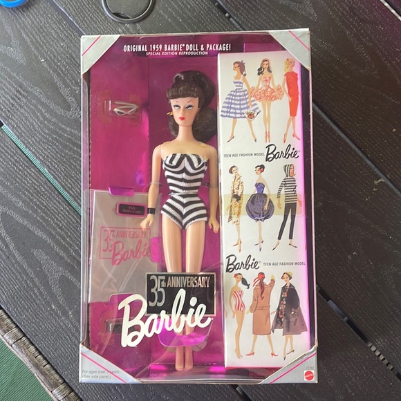 NRFB ~ 35th Anniversary Original 1958 Barbie Doll & Package Reproduction - Picture 1 of 15